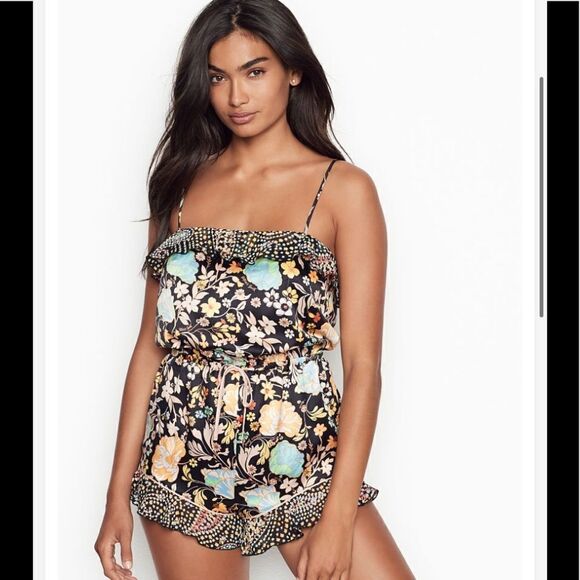 VICTORIA SECRET Black Fancy Floral Flounce Romper - Picture 1 of 10